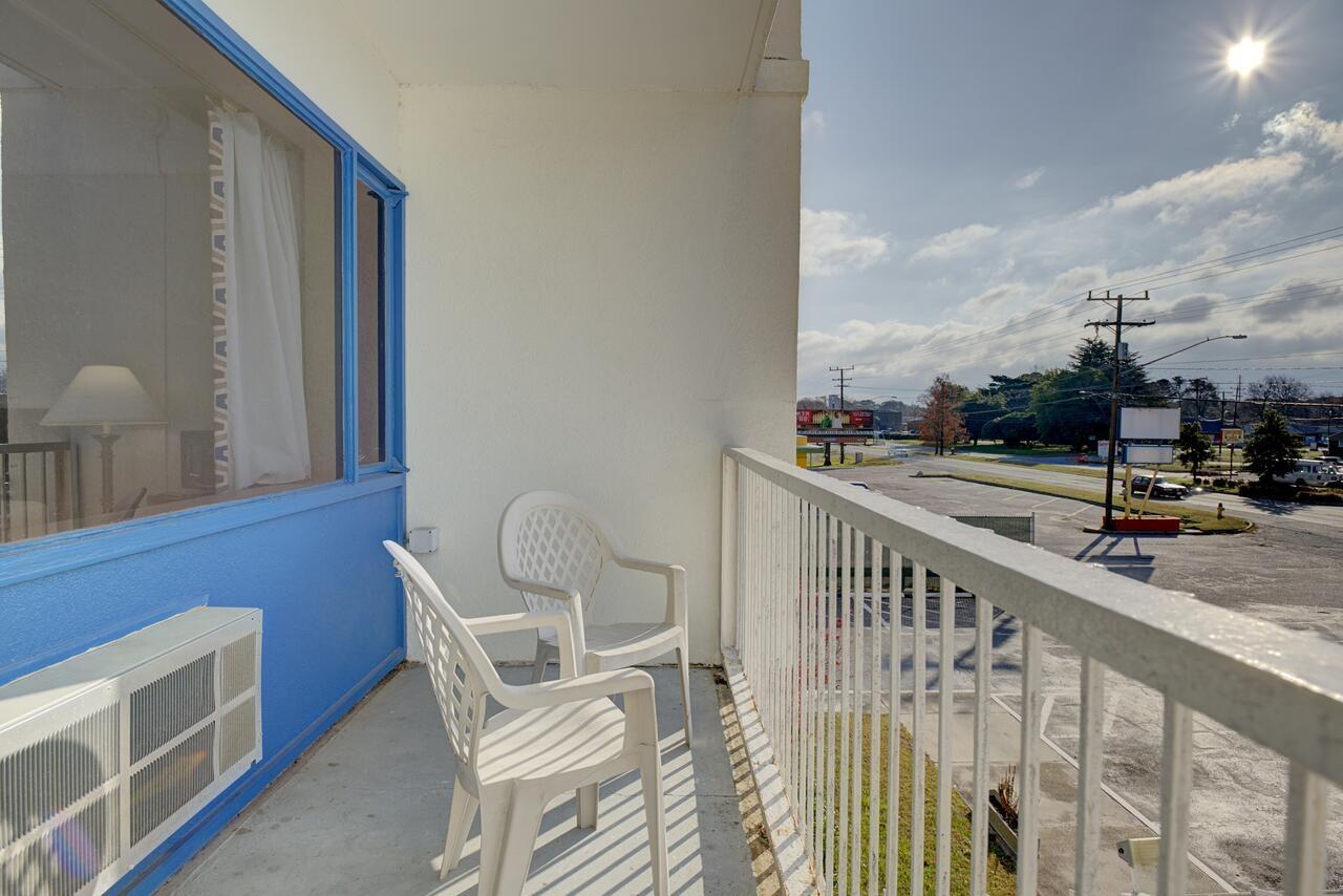 Motel 6 Norfolk, Va East Little Creek Extérieur photo