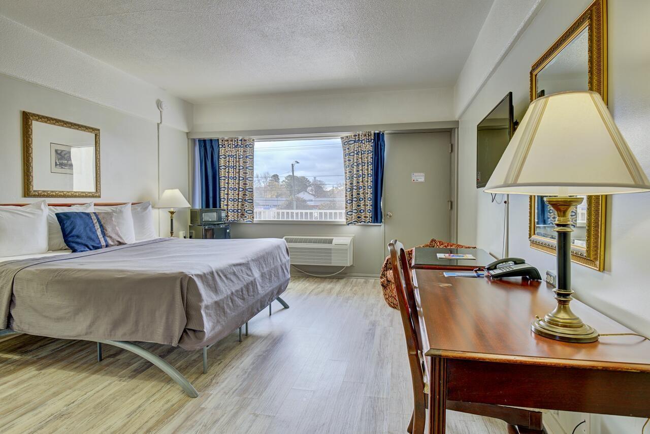 Motel 6 Norfolk, Va East Little Creek Extérieur photo