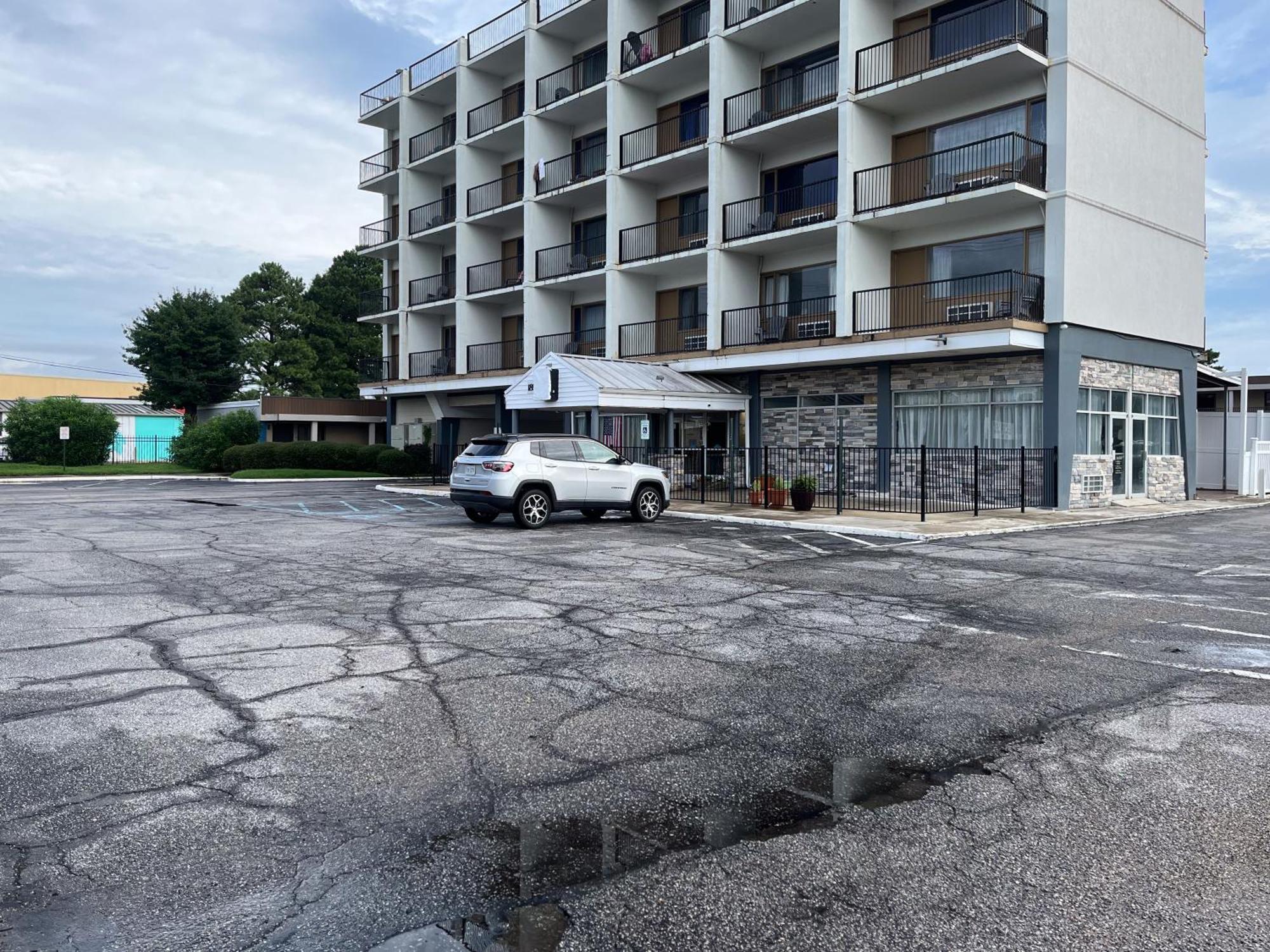 Motel 6 Norfolk, Va East Little Creek Extérieur photo
