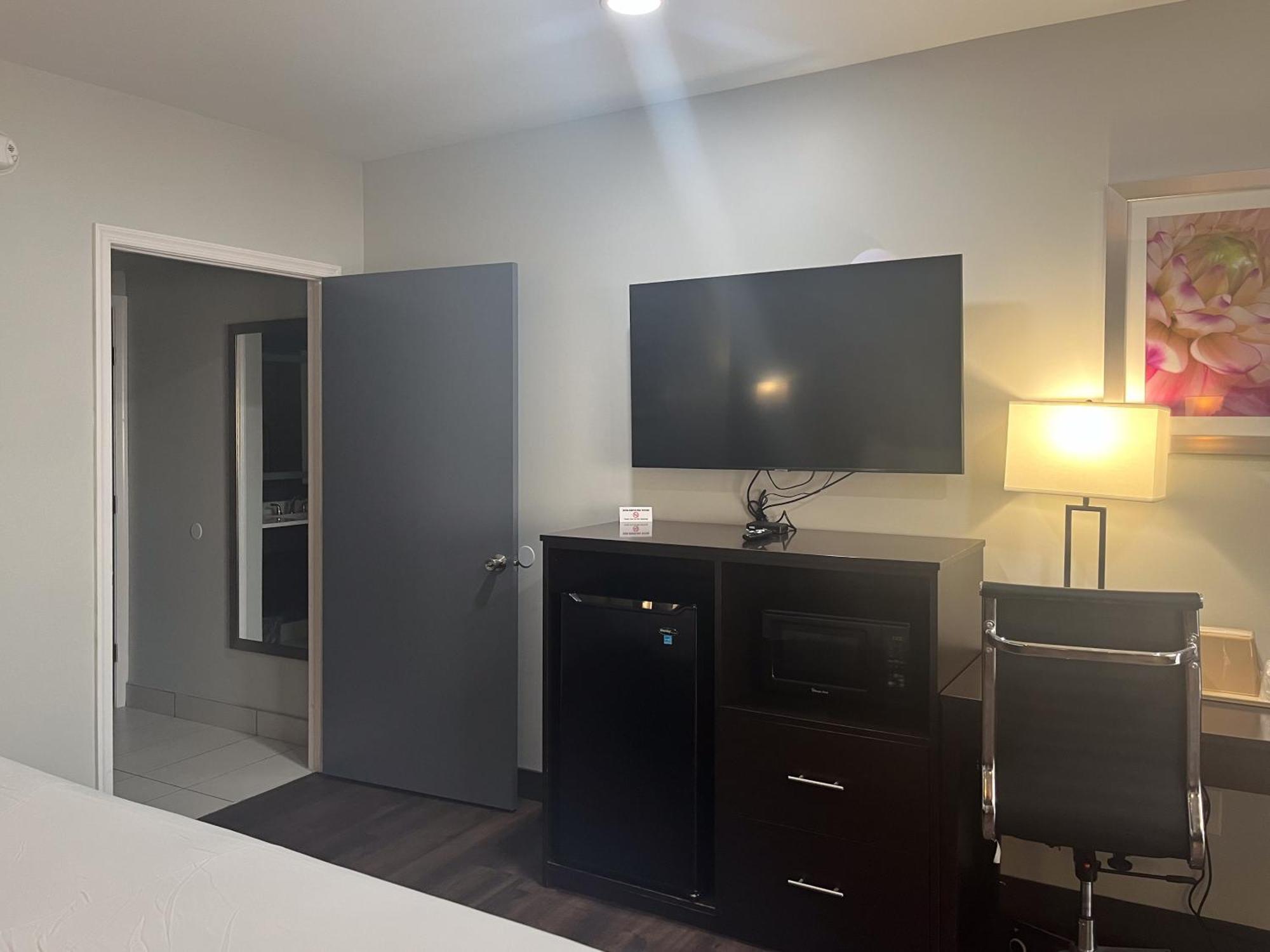 Motel 6 Norfolk, Va East Little Creek Extérieur photo